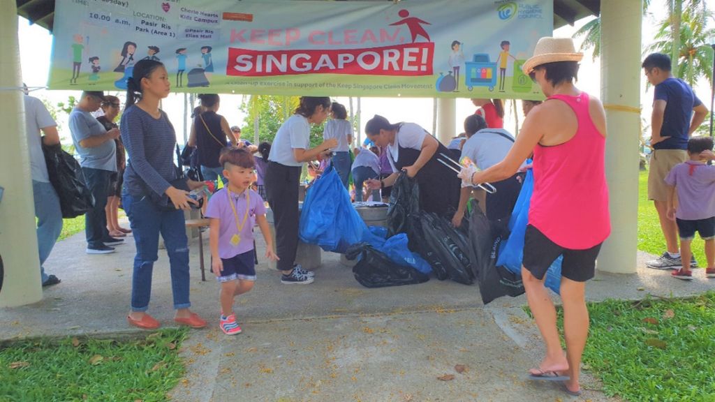 Cherie Hearts Kidz Campus @ Pasir Ris Elias Mall Event : “Keep Clean, Singapore” on 28 May 2019 (Tuesday) Pasir Ris Park (Area 3) Clean Up! — photo 1