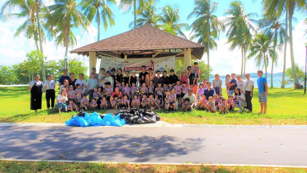 Cherie Hearts Kidz Campus @ Pasir Ris Elias Mall Event : “Keep Clean, Singapore” on 28 May 2019 (Tuesday) Pasir Ris Park (Area 3) Clean Up! — photo 1