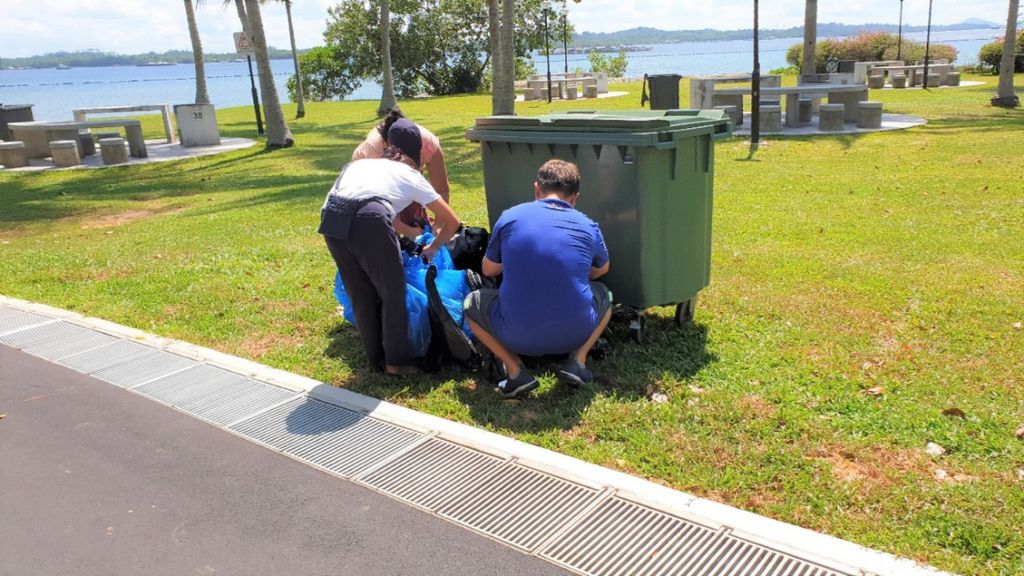 Cherie Hearts Kidz Campus @ Pasir Ris Elias Mall Event : “Keep Clean, Singapore” on 28 May 2019 (Tuesday) Pasir Ris Park (Area 3) Clean Up! — photo 1