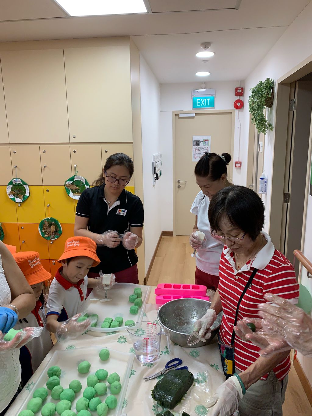 Awesome snow skin mooncakes — photo 4