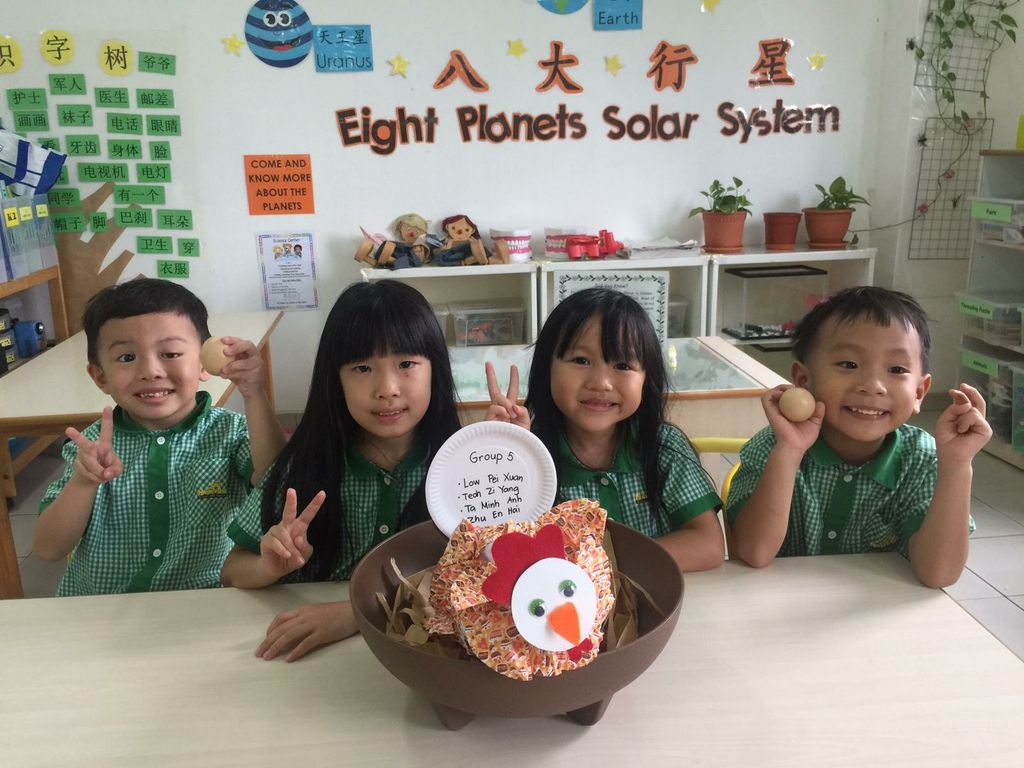 Chicken Art Acttivity (Recycling Project) — photo 9