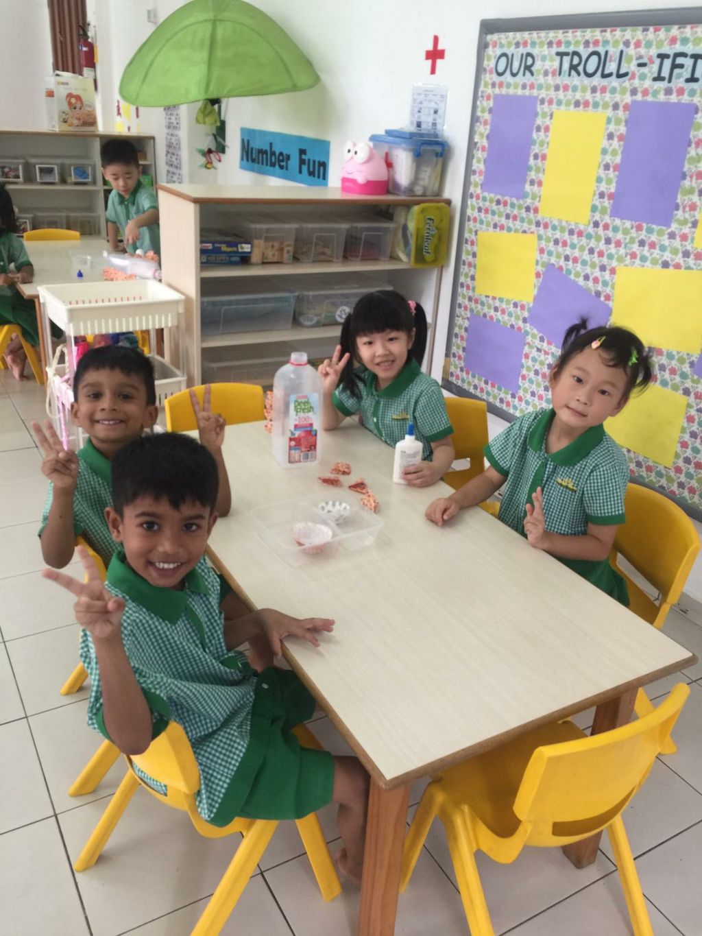 Chicken Art Acttivity (Recycling Project) — photo 12
