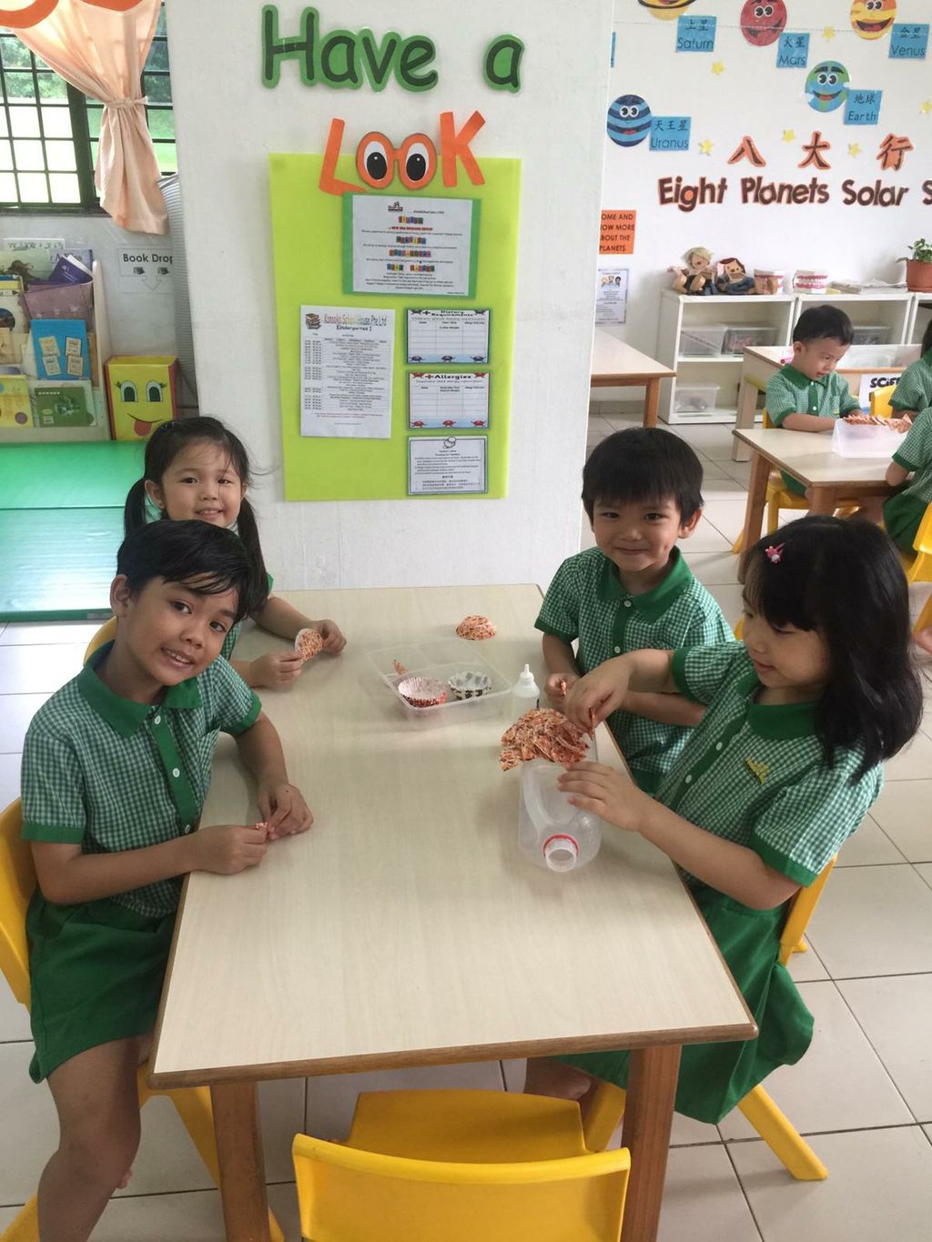 Chicken Art Acttivity (Recycling Project) — photo 16