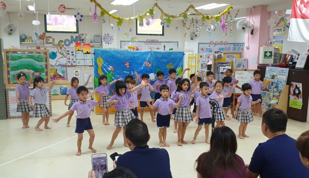 Cherie Hearts Kidz Campus @ Pasir Ris Elias Mall Event : Talk about Father’s Day on 11 June 2019 (Tuesday) and Father’s Day Celebrations on 14 June 2019 (Friday)” — photo 1