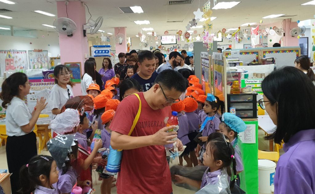 Cherie Hearts Kidz Campus @ Pasir Ris Elias Mall Event : Talk about Father’s Day on 11 June 2019 (Tuesday) and Father’s Day Celebrations on 14 June 2019 (Friday)” — photo 1