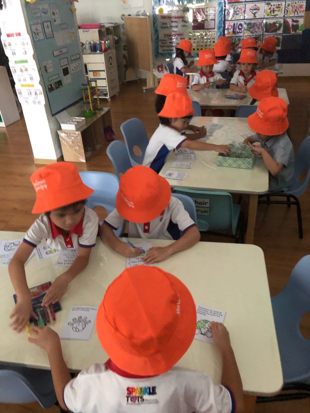 Earth’s Mini Superheroes - Earth day