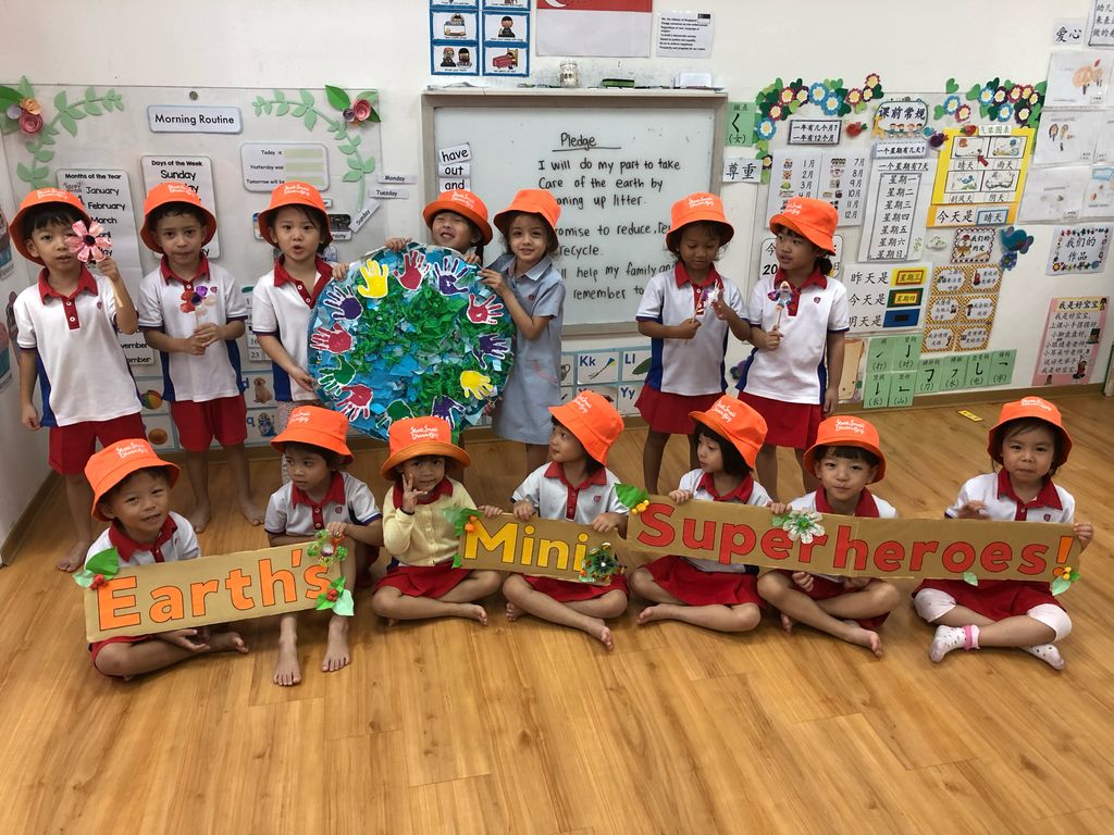 Earth’s Mini Superheroes - Earth day — photo 1