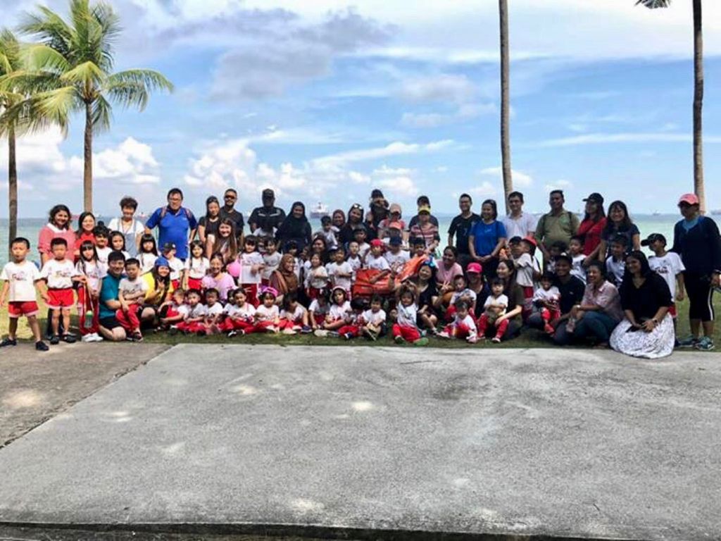 Marine Cove Beach Cleaning with our parents! — photo 27