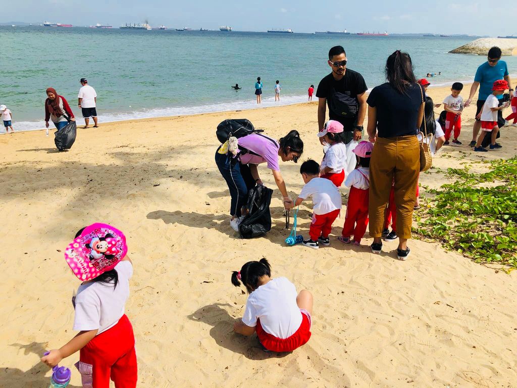 Marine Cove Beach Cleaning with our parents! — photo 28