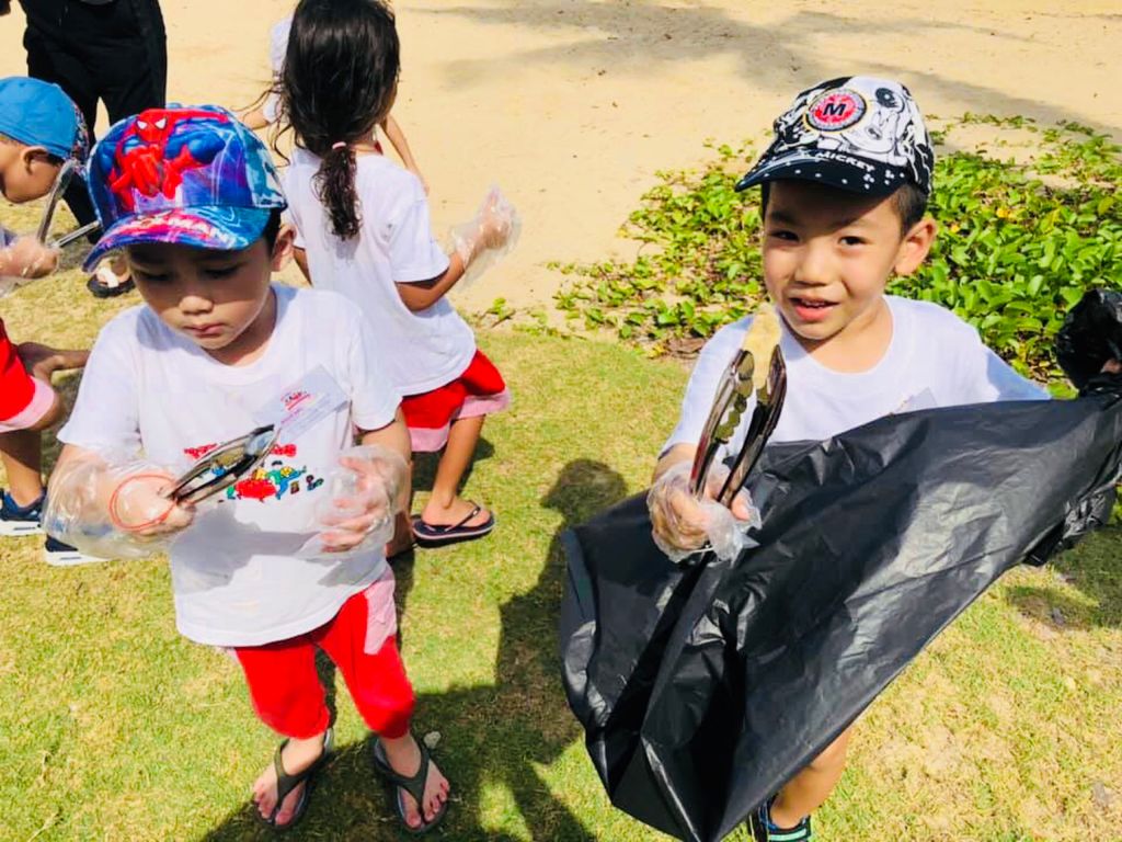 Marine Cove Beach Cleaning with our parents! — photo 30