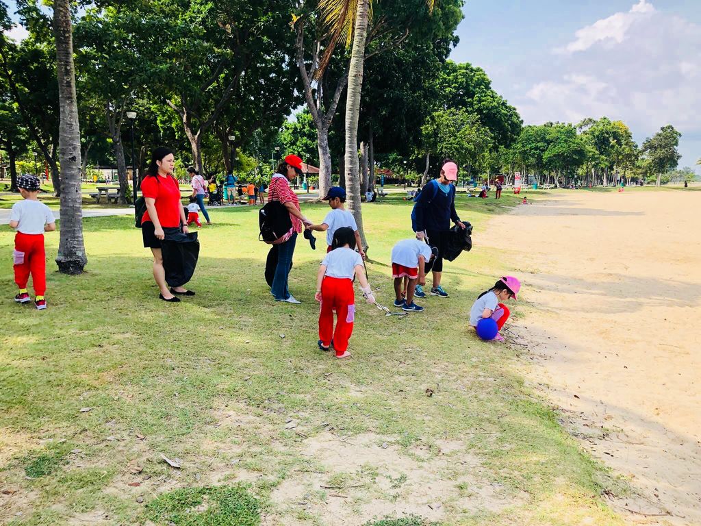 Marine Cove Beach Cleaning with our parents! — photo 34