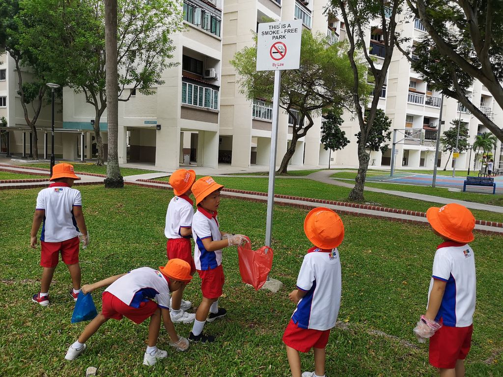 KU326 “Be A Green Champ, Keep The Environment Clean”: #4 - Litter Picking & IGP integration — photo 6