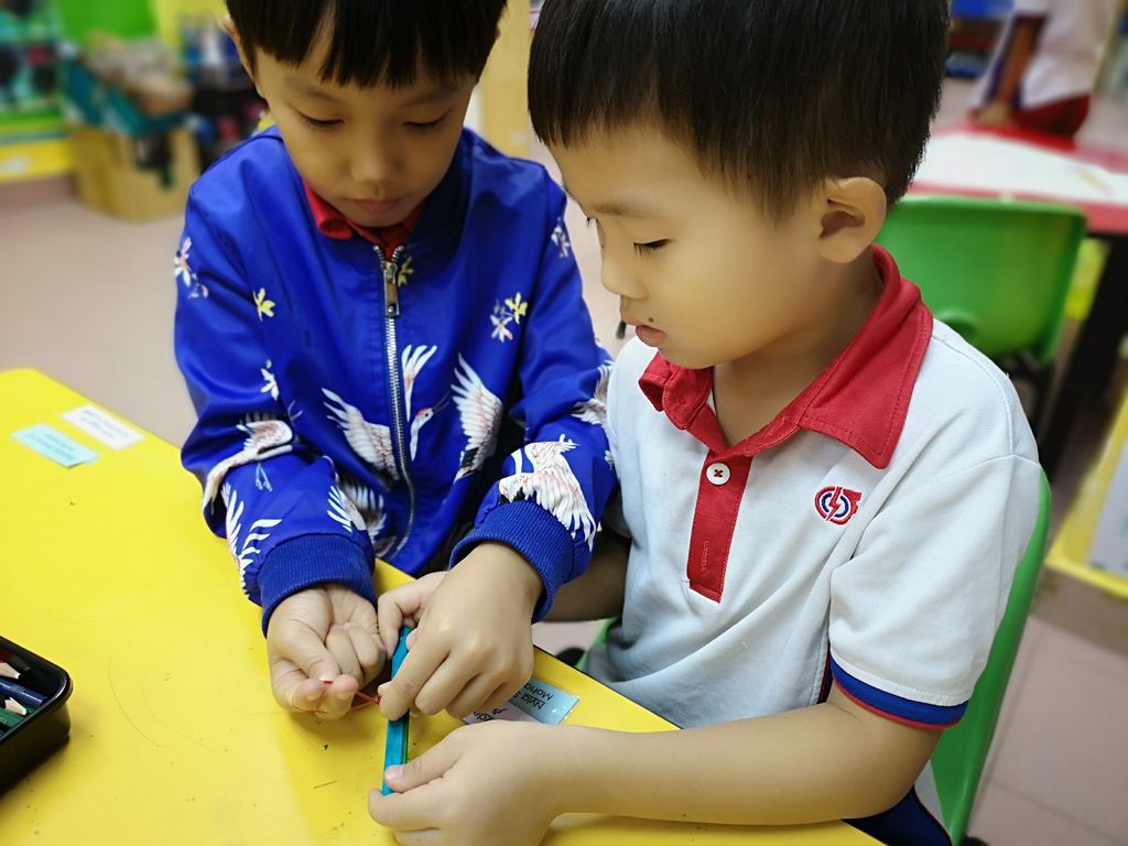 KU326 “Be A Green Champ, Keep The Environment Clean”: #5 - Preparation for Closure — photo 2