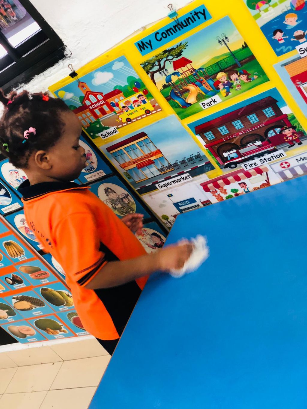 Spring Cleaning in School. — photo 8