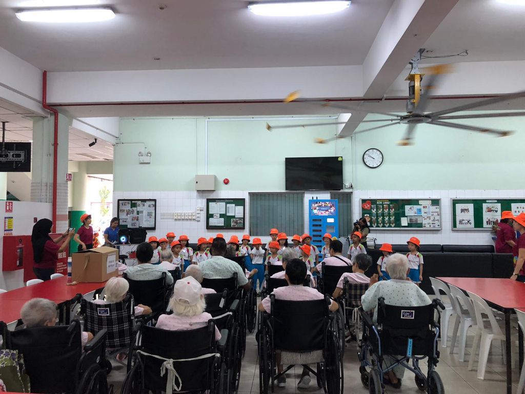 Intergenerational Bonding @ Sree Narayana Mission — photo 1