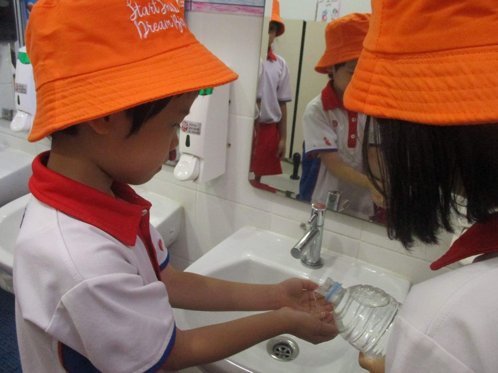 Our K1 and K2 Water Ambassadors @ Work! — photo 2