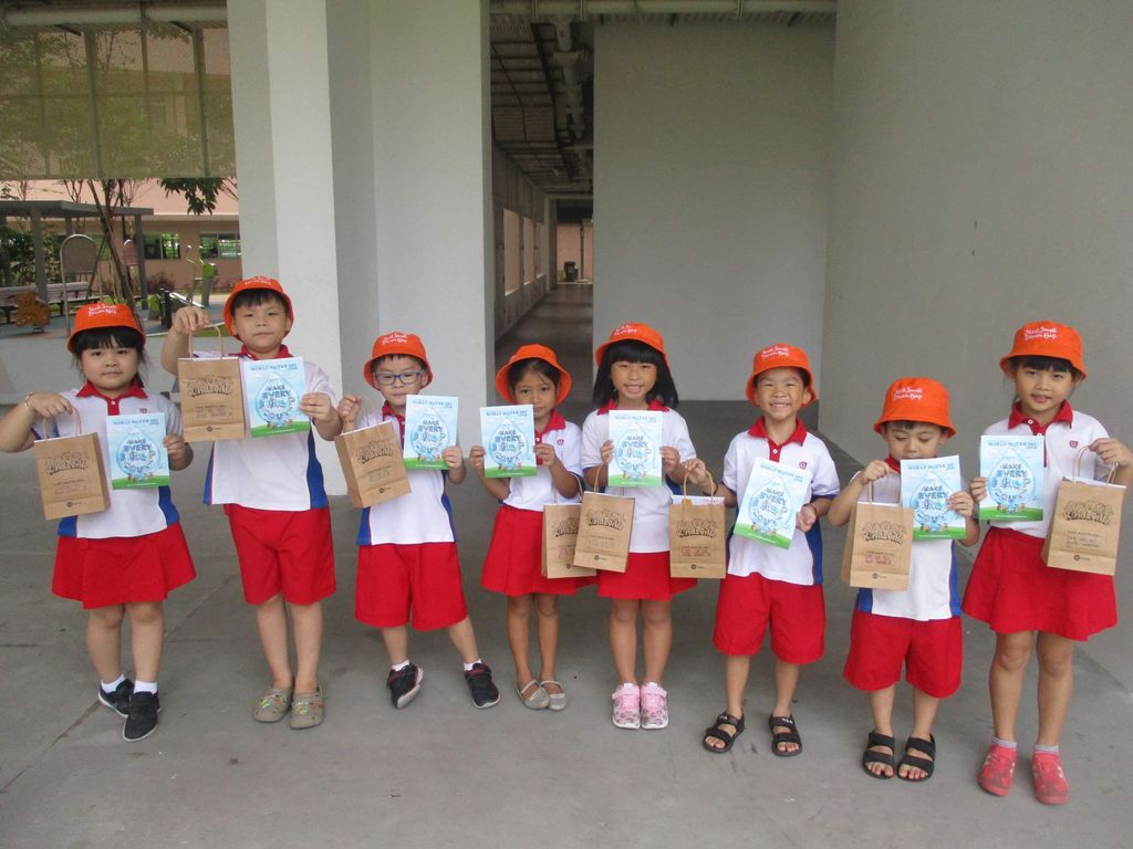 Our K1 and K2 Water Ambassadors @ Community Outreach Work! — photo 2