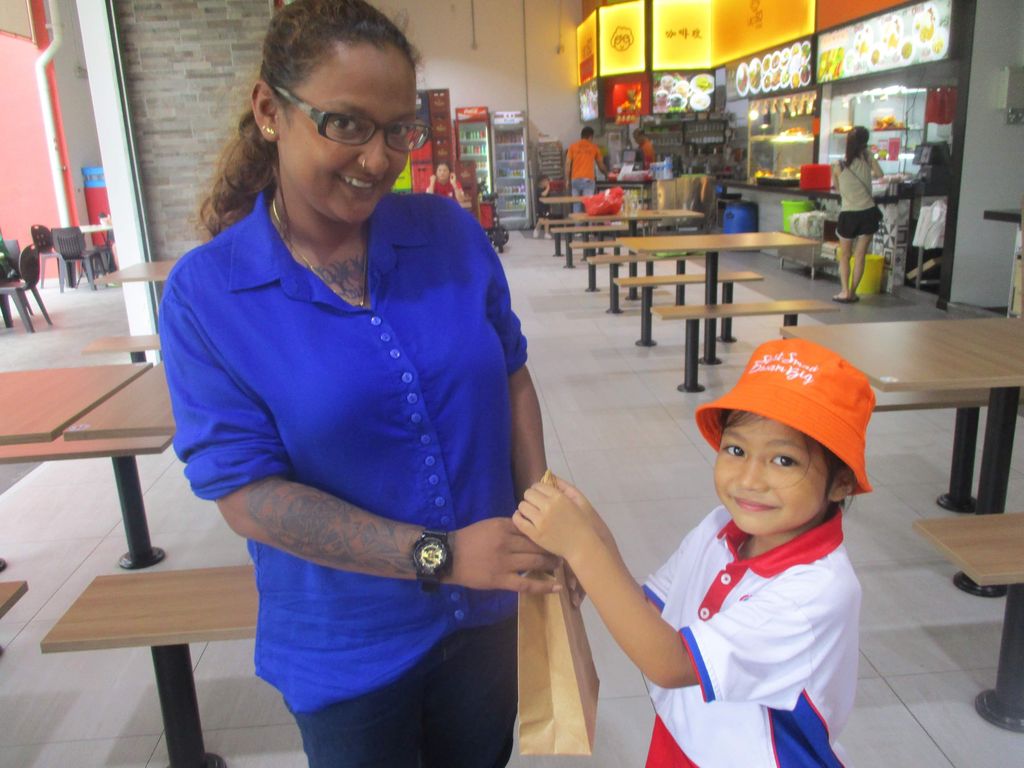 Our K1 and K2 Water Ambassadors @ Community Outreach Work! — photo 10
