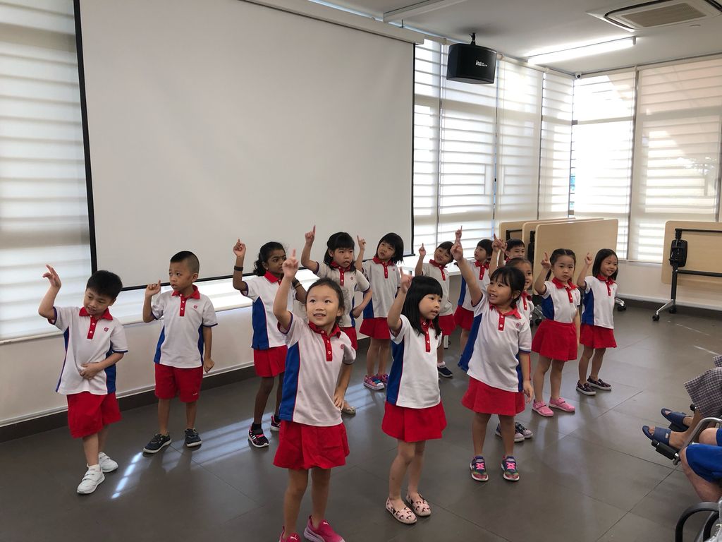 SSDB 2019 - Sharing Joy! (Part 1; Visit to the Nursing Home) — photo 1