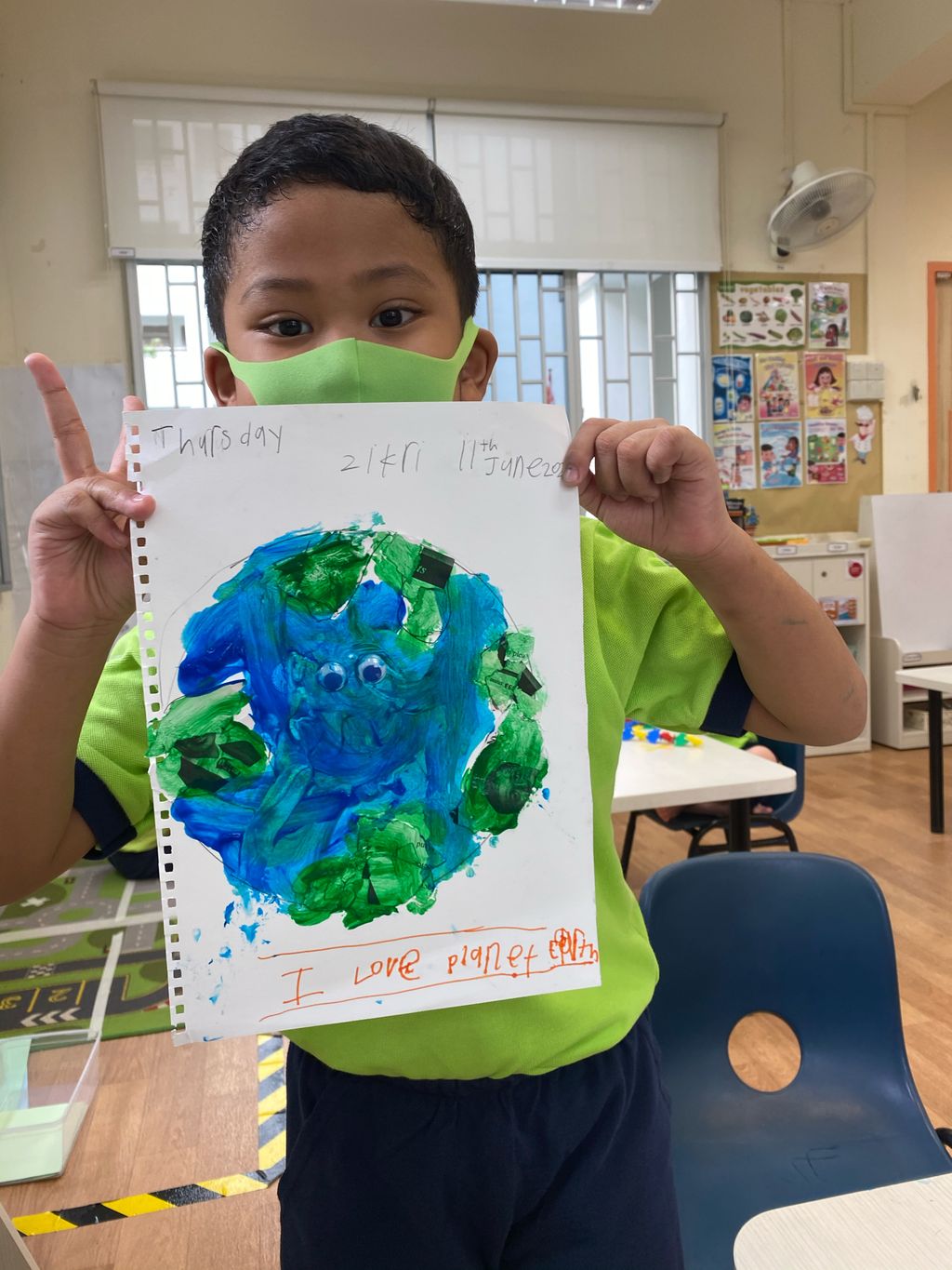 We are Environmentally Friendly (3Rs): Poster Making — photo 2