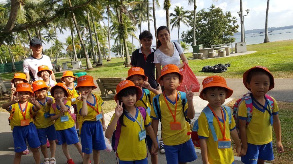 Keep Our Parks Clean😀 — photo 2