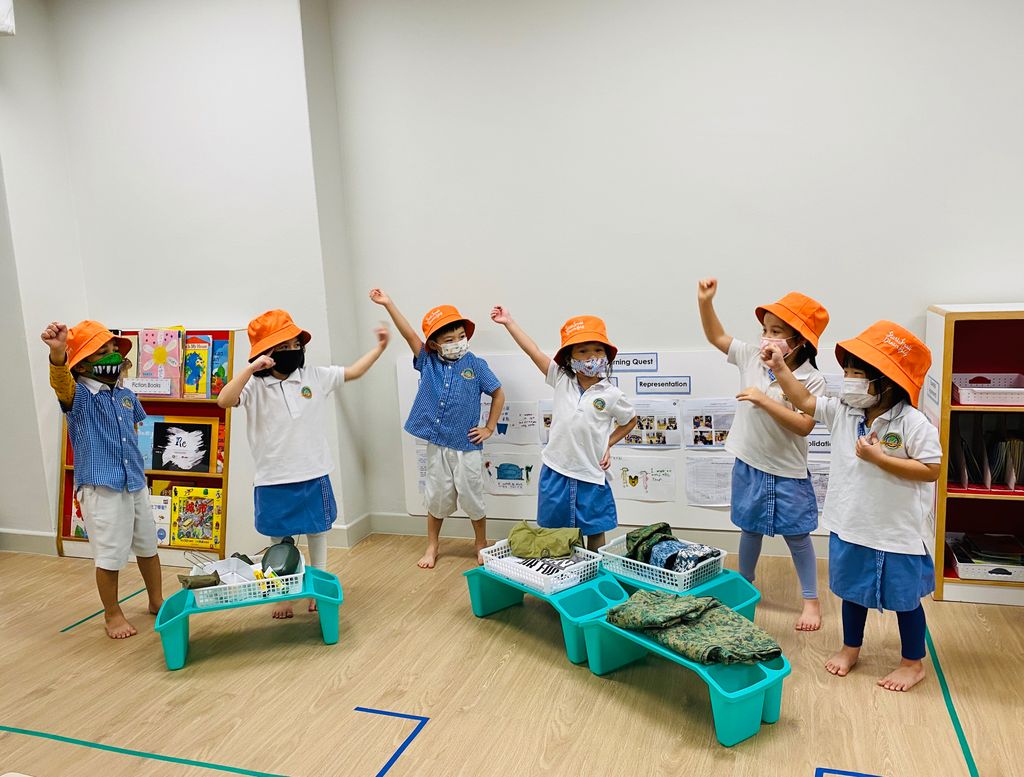 In Collaboration with Singapore Kindness Movement, Learning Vision@Raffles Place presents: Salute to our Singapore Armed Forces