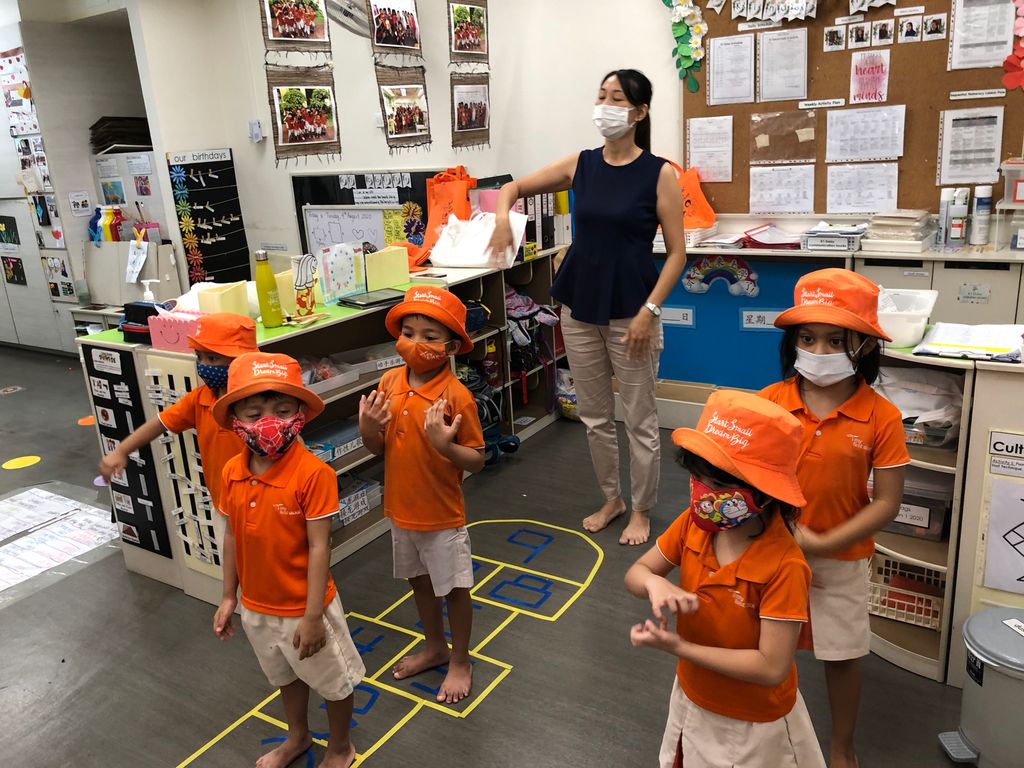 Children’s video performance for essential workers at Eldercare — photo 2