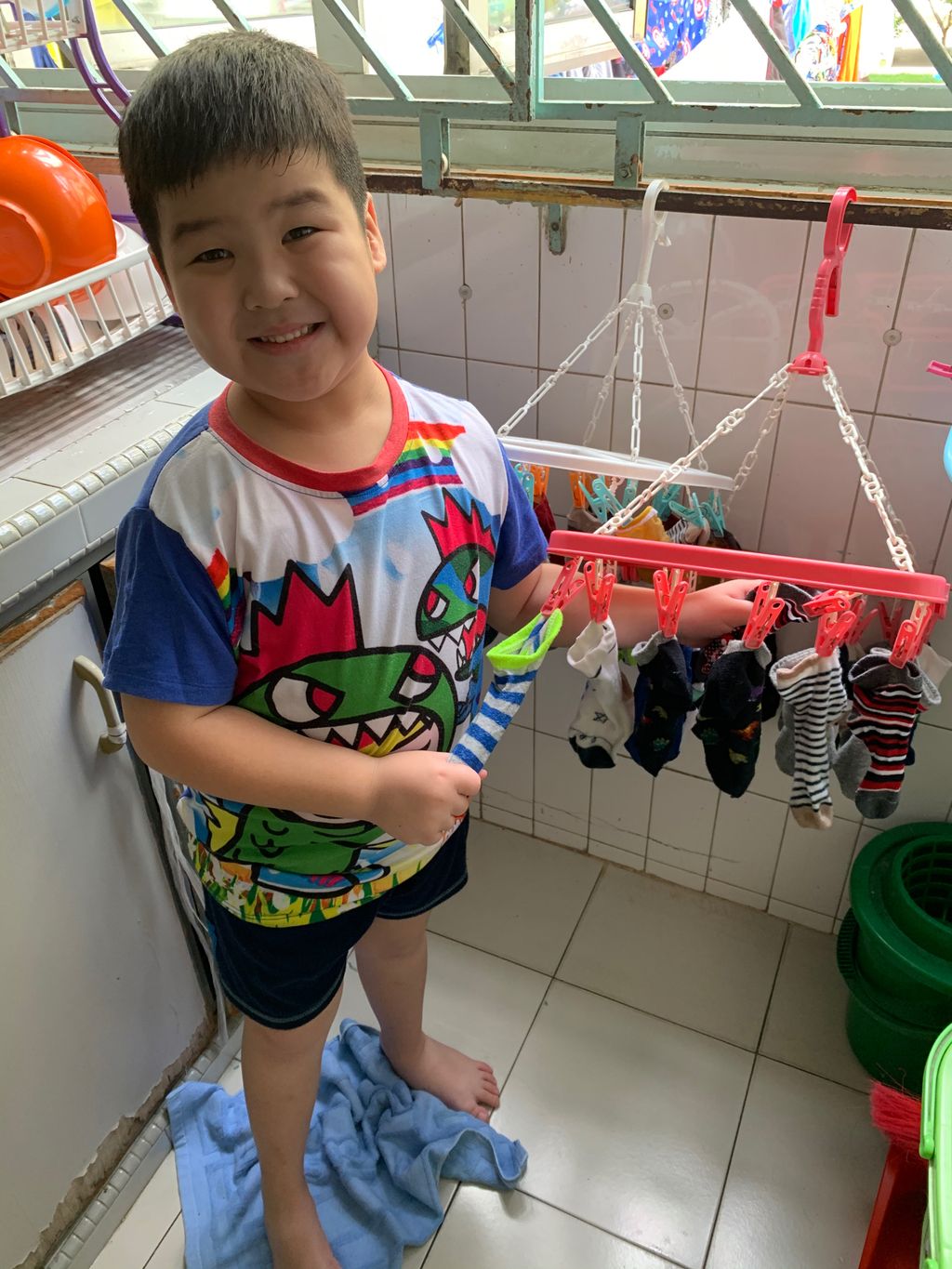 Keeping our homes clean! — photo 7
