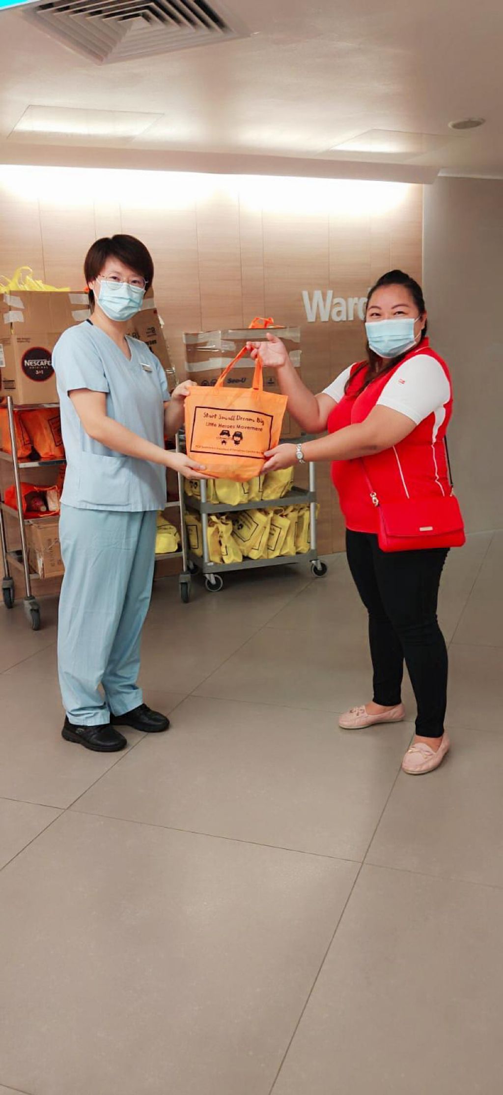 Donation of care packs for the frontliners — photo 2