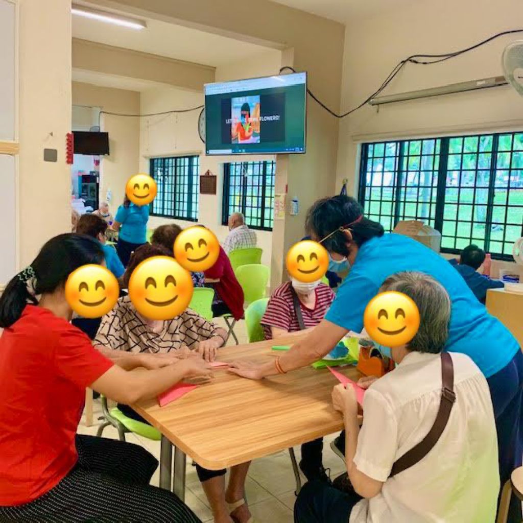 Caring for the elderly — photo 5