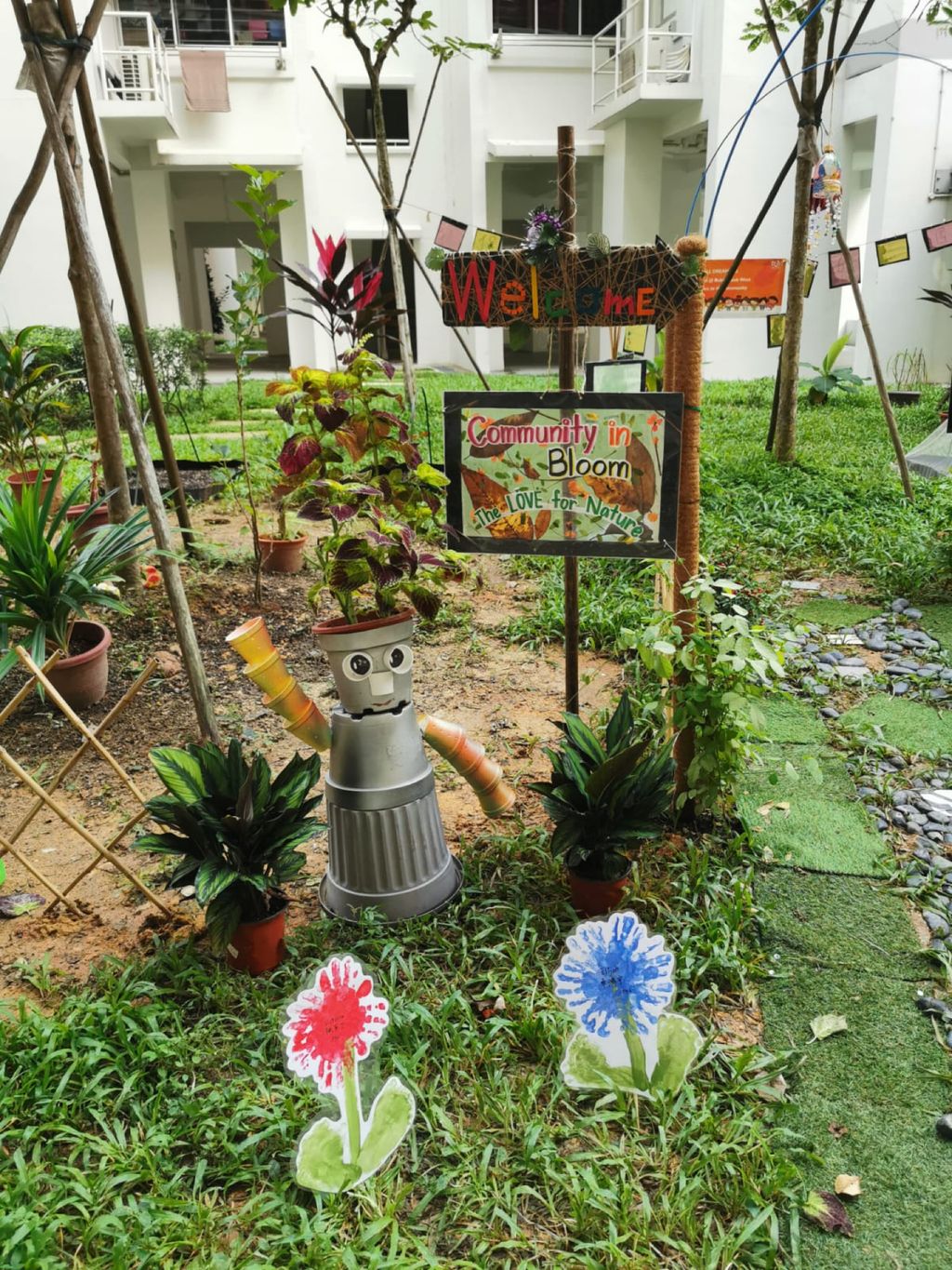 Our community In bloom garden — photo 3