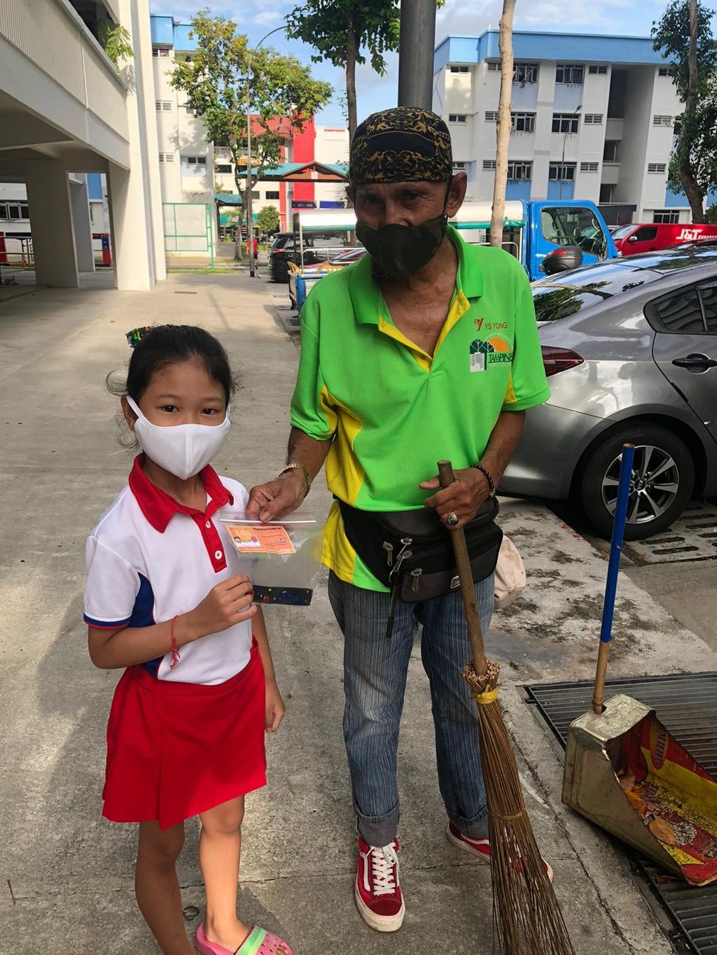 Part 2 - Distribution of Mask Extender to the Essential Workers — photo 10