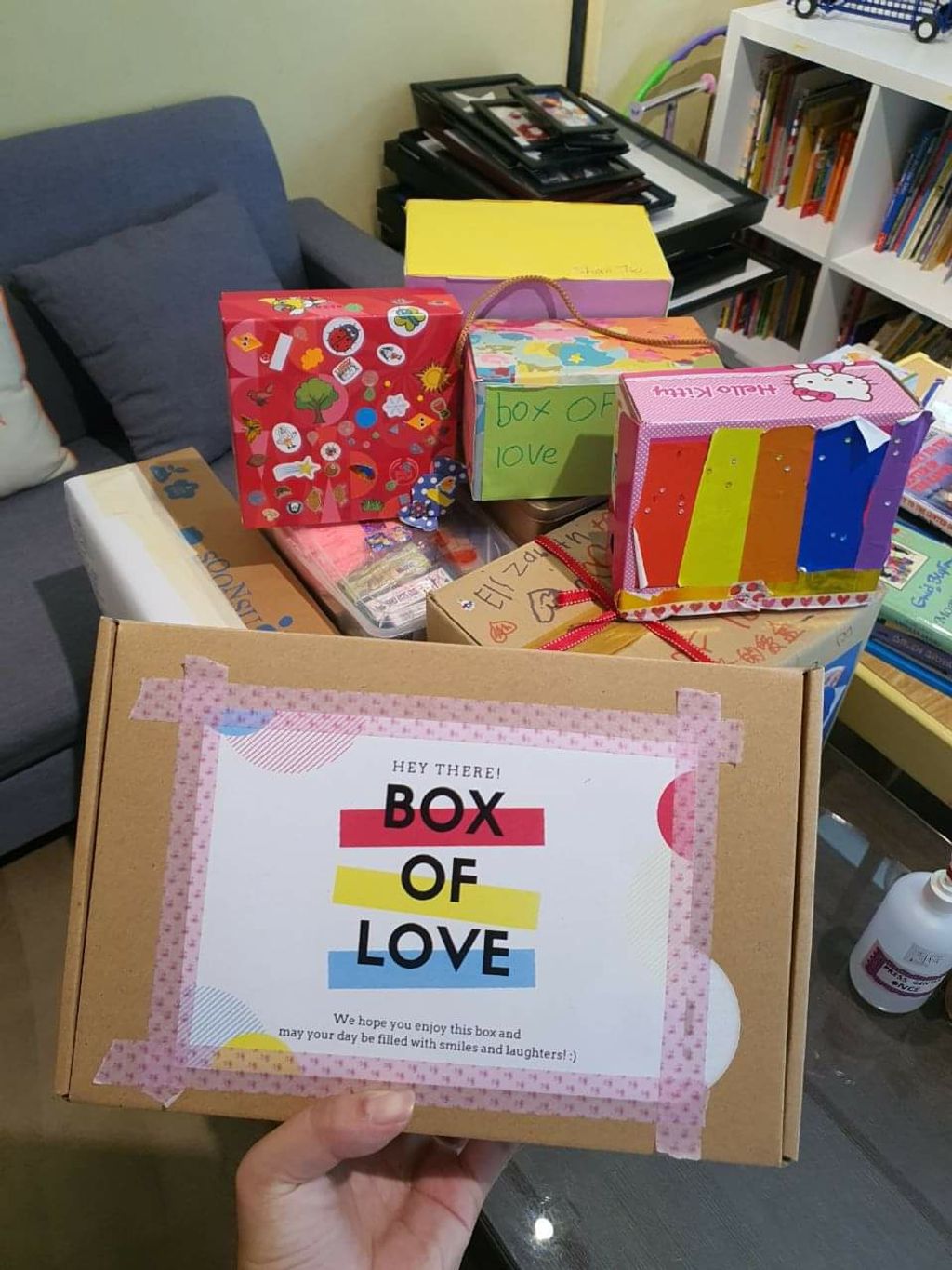 Creating Boxes of Love and Realising the Meaning of Being a Bucket-Filler