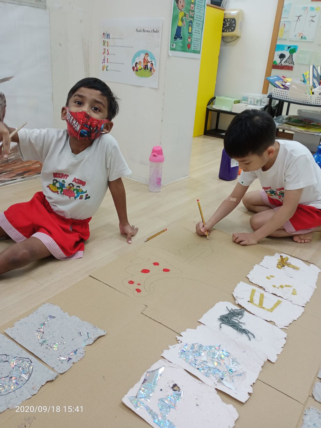 Upcycling our papers! — photo 2