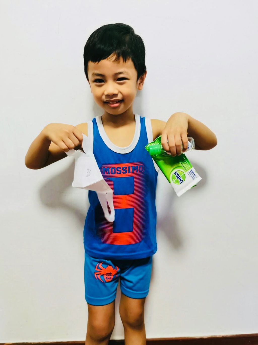 COVID-19 vs Singapore — photo 3