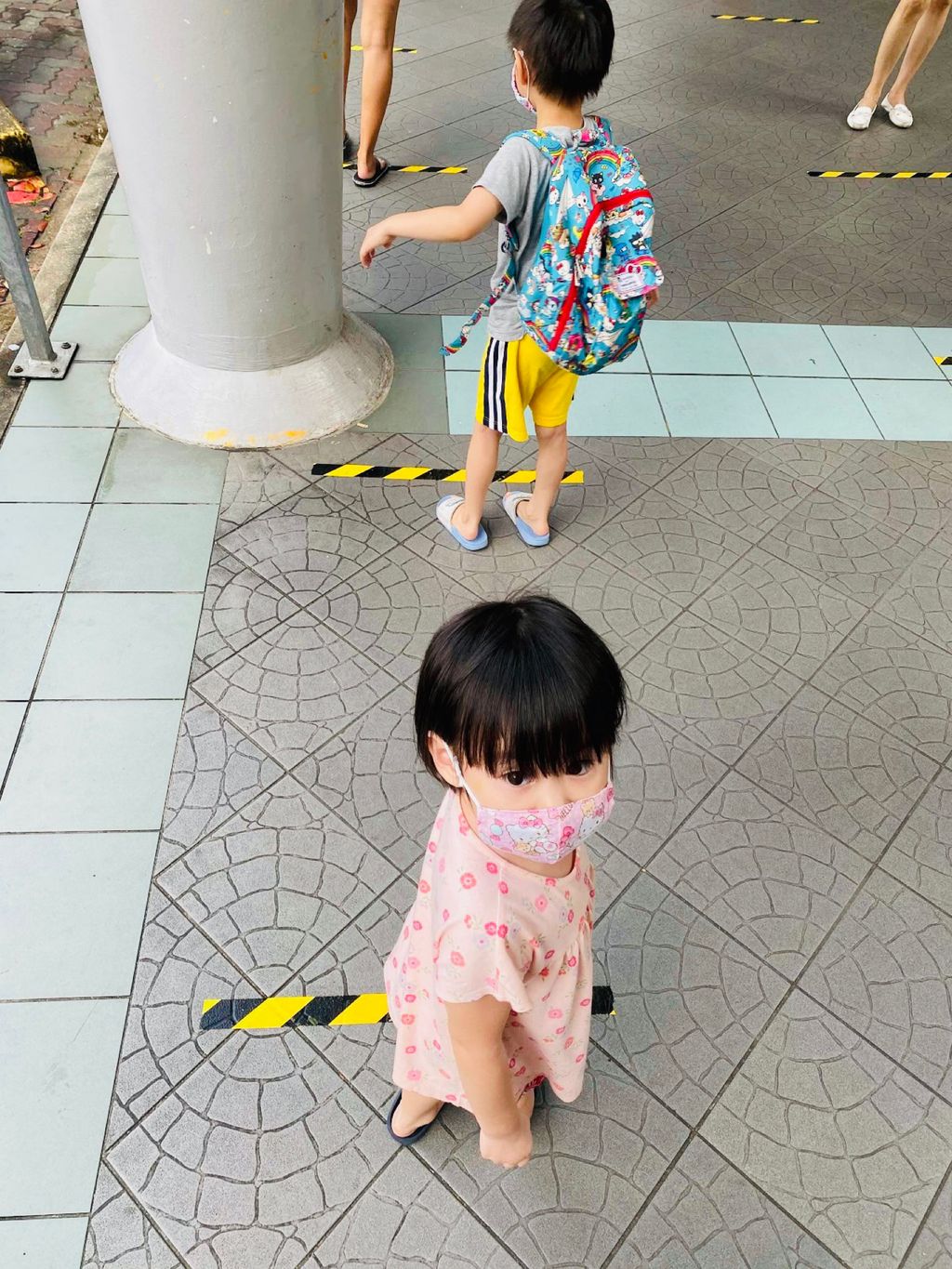COVID-19 vs Singapore — photo 12