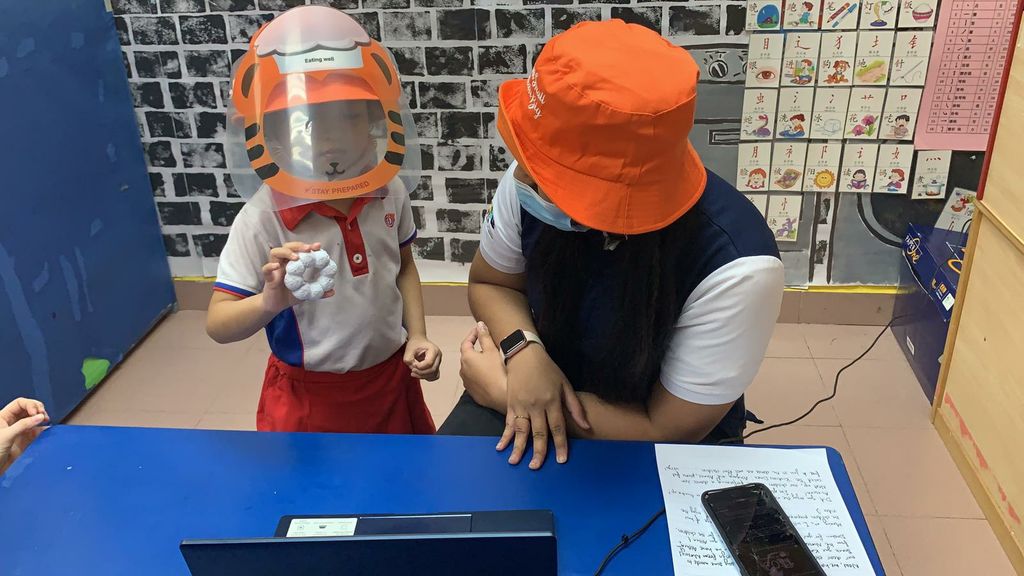 Stories #5: Delivering of Smile Packs & SSDB Zoom Finale with PCF Sparklecare @ Changi Simei — photo 3