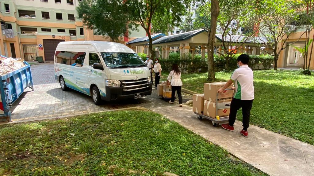 Start Small Dream Big (SSDB): Food contributions from parents to the elderly — photo 14