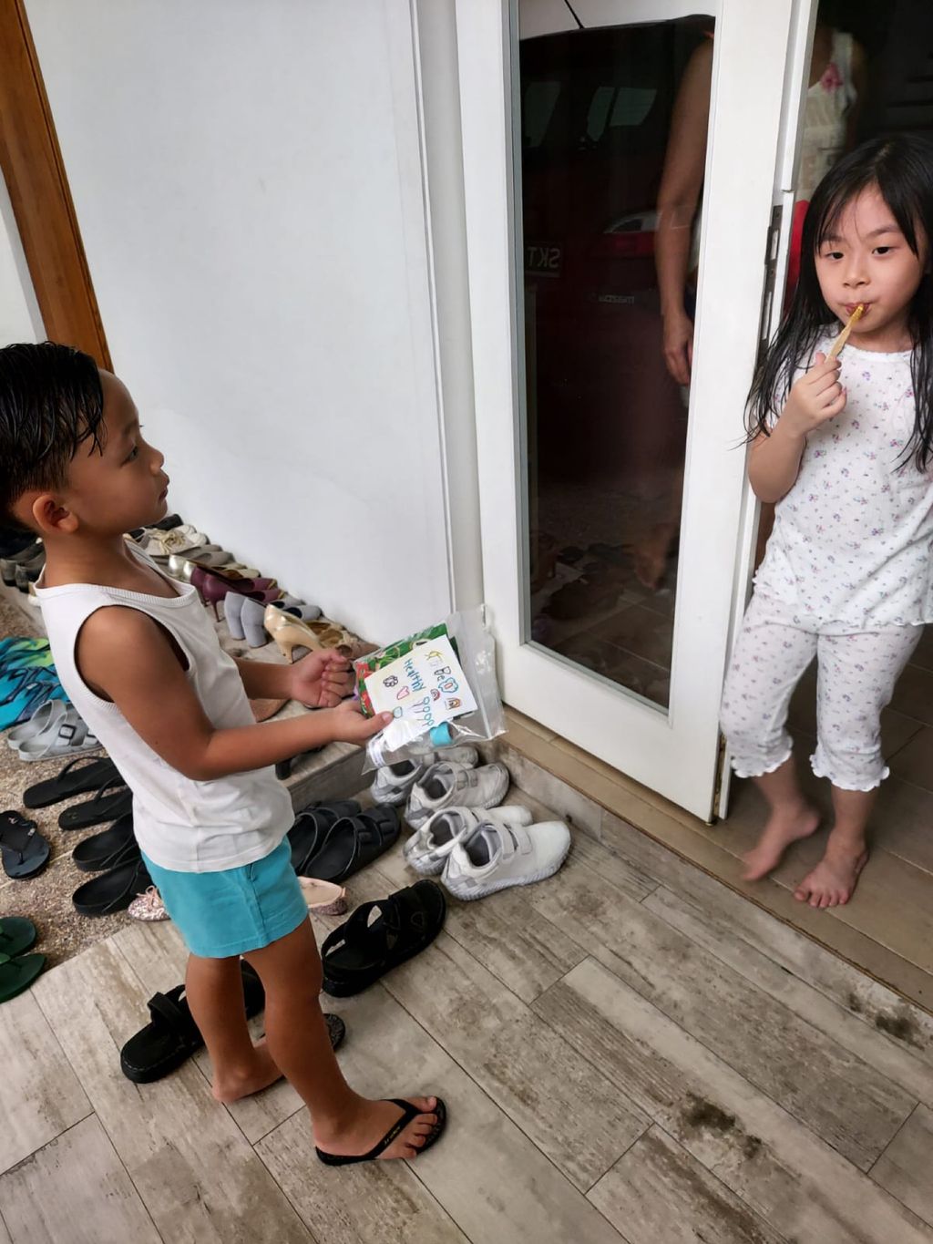 Sharing is Caring - Loving Thy Neighbour — photo 6