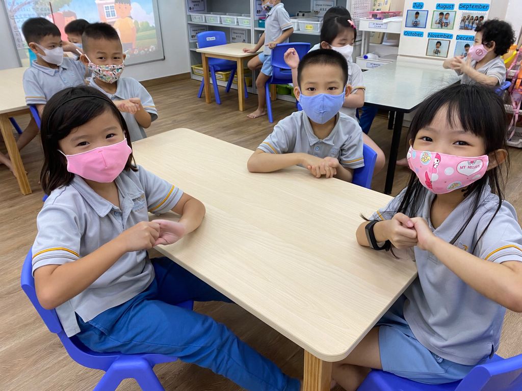 Importance of immunisation and sending love from afar — photo 10