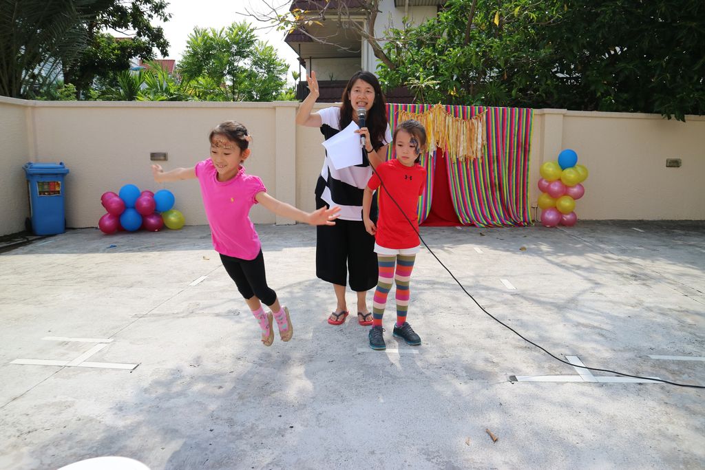 Buckets of Love — photo 2