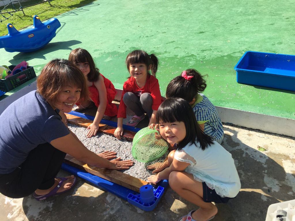 Growing in Love through Rice @ Pariposa Preschool — photo 25