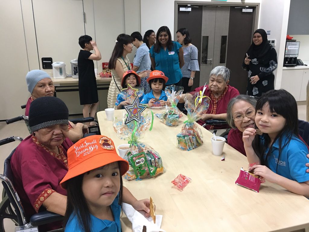 Final Chapter: Caring and Sharing in the Spirit of National Day — photo 3