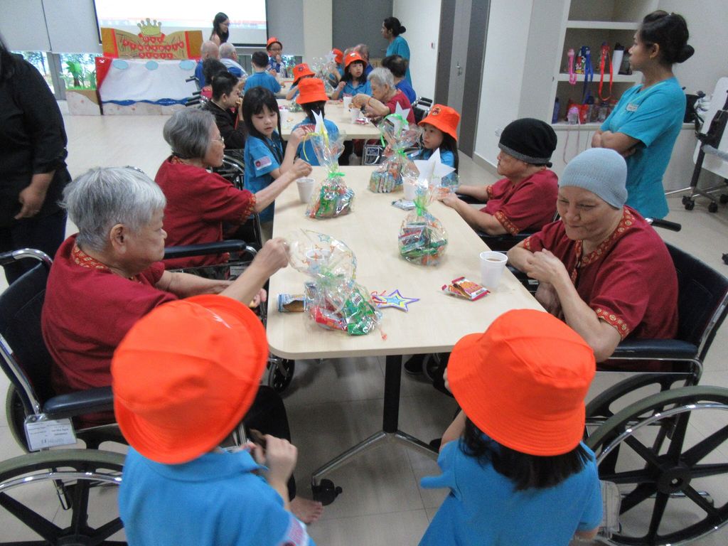 Final Chapter: Caring and Sharing in the Spirit of National Day — photo 4