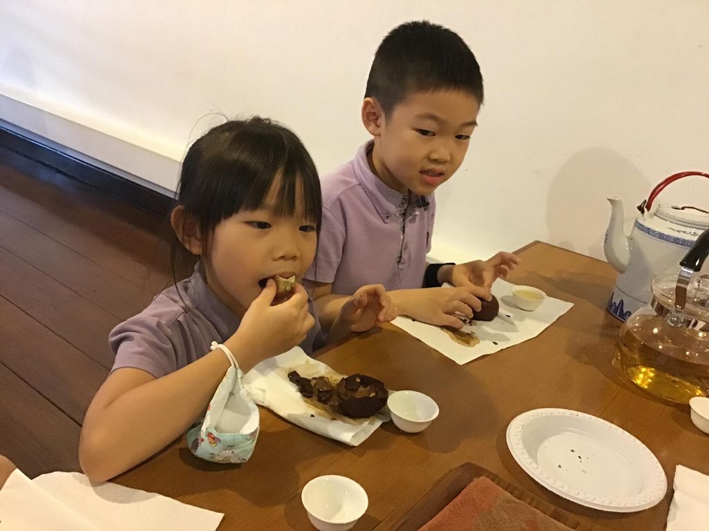 Cherie Hearts Kidz Campus @ Pasir Ris Elias Mall - Excursion: “Excursion to Tea Chapter” on 18 March 2021 (Thursday) — photo 1