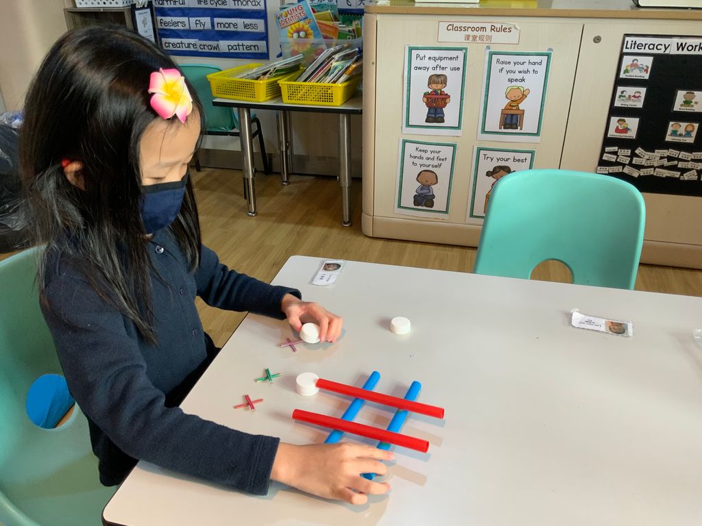 Creating table game activities for the elderlies — photo 4