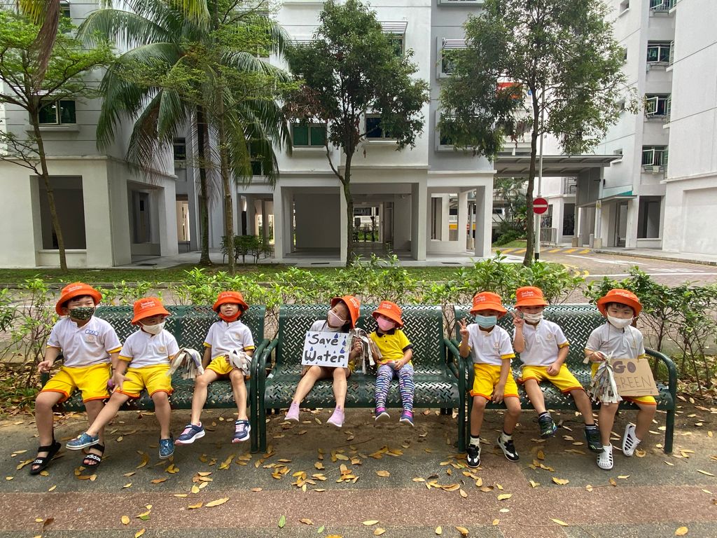 SSDB: Gardening and Water Conservation with Sunflower Preschool @ Punggol Field Walk