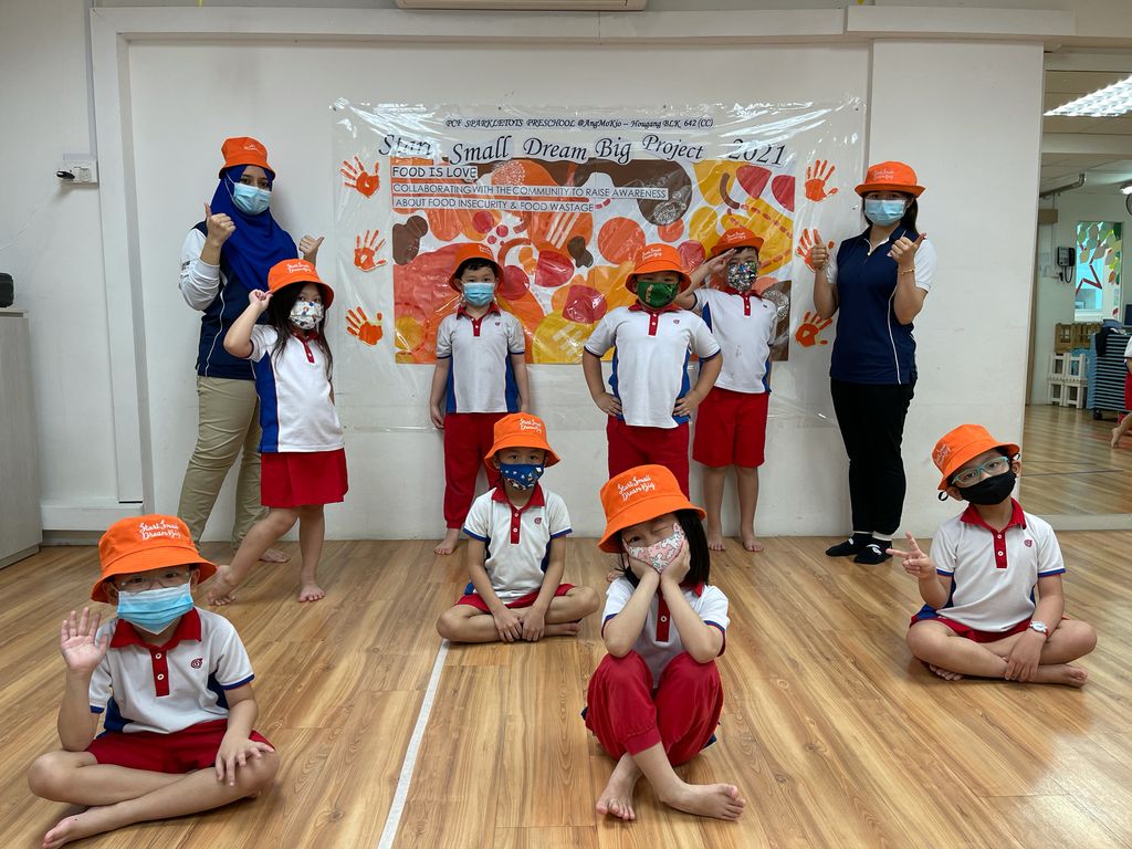 SSDB PROJECT 2021: FOOD IS LOVE COLLABORATING WITH THE COMMUNITY TO RAISE AWARENESS ABOUT FOOD INSECURITY AND FOOD WASTAGE — photo 5