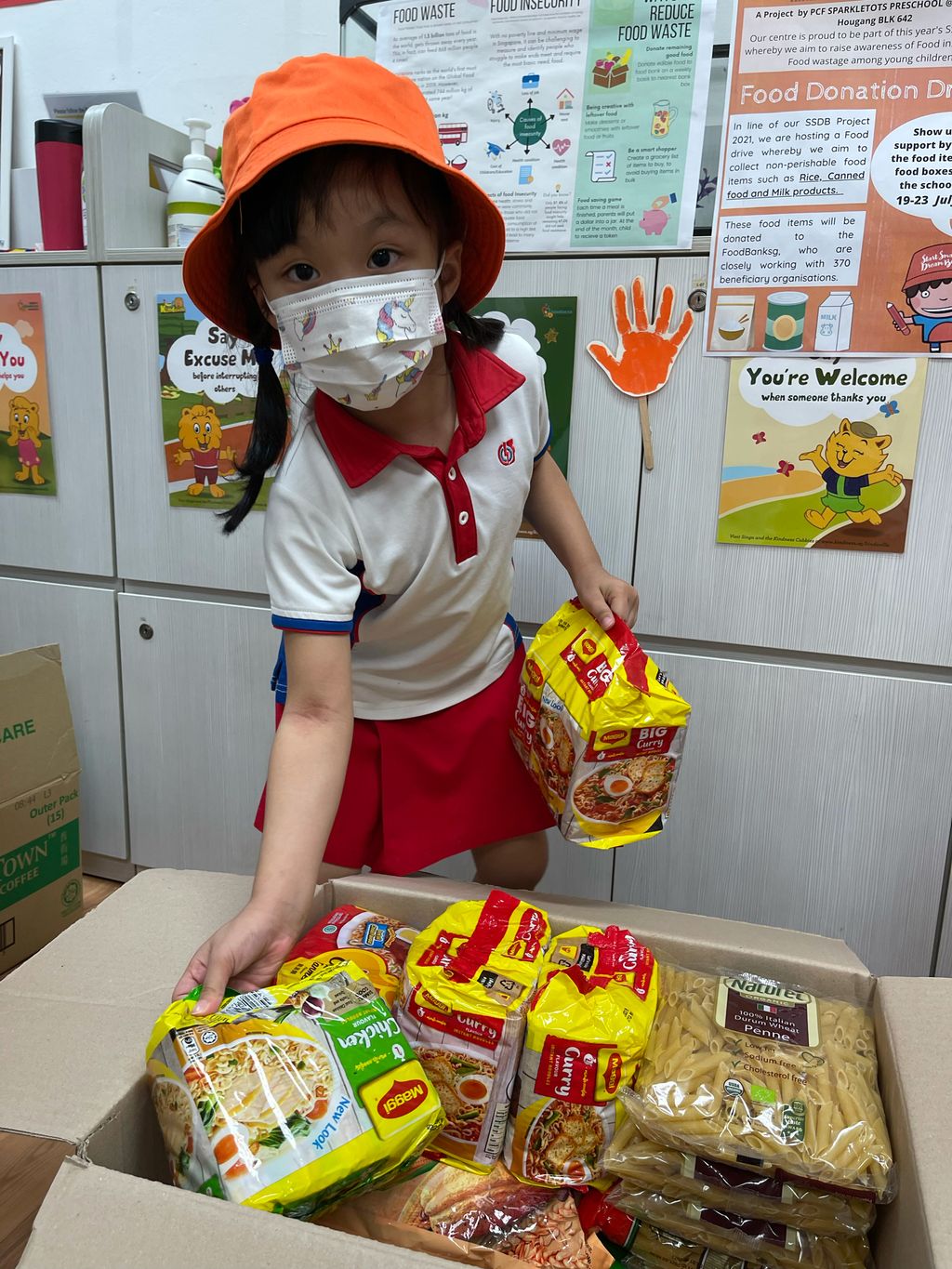 SSDB PROJECT 2021: FOOD IS LOVE COLLABORATING WITH THE COMMUNITY TO RAISE AWARENESS ABOUT FOOD INSECURITY AND FOOD WASTAGE — photo 4
