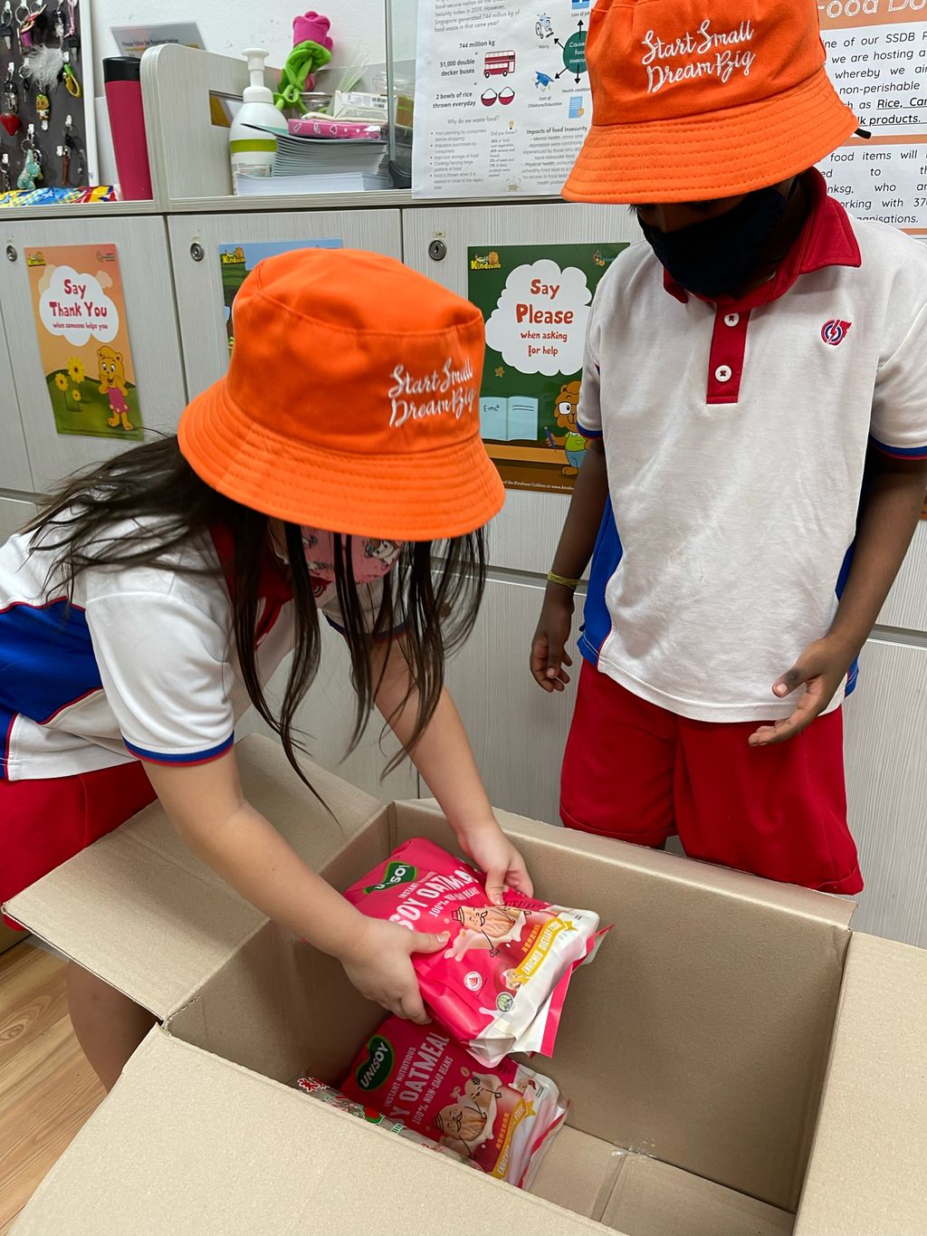 SSDB PROJECT 2021: FOOD IS LOVE COLLABORATING WITH THE COMMUNITY TO RAISE AWARENESS ABOUT FOOD INSECURITY AND FOOD WASTAGE — photo 12